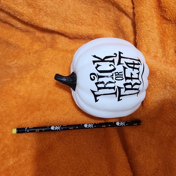 Tricky pumpkin 🎃 - Picture 4 of 6